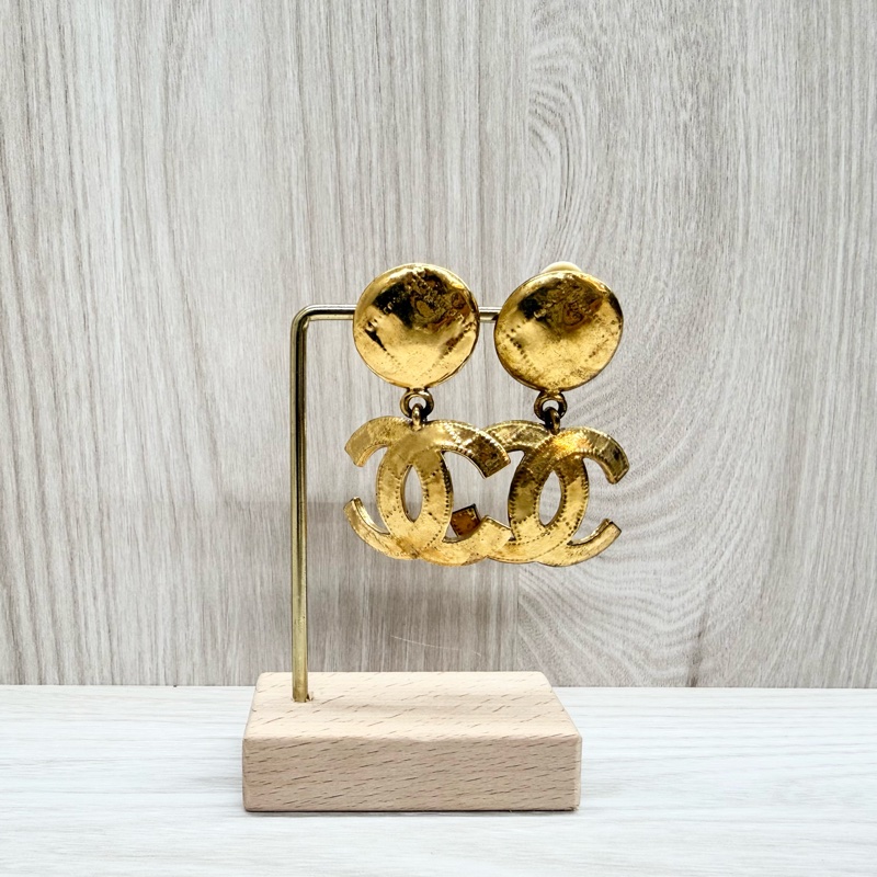 CHANEL金圓牌vintage雙C耳夾 復古-1
