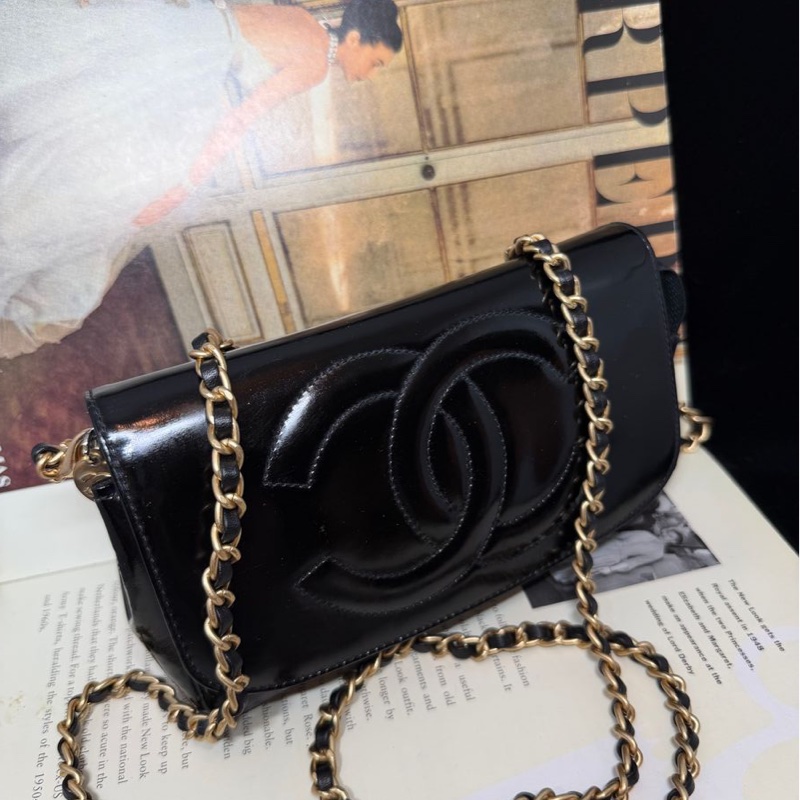 香奈兒 黑色皮革 漆皮皮革 連鏡子小包 化妝包 鏈條 chanel WOC / 側背包/斜背包-4
