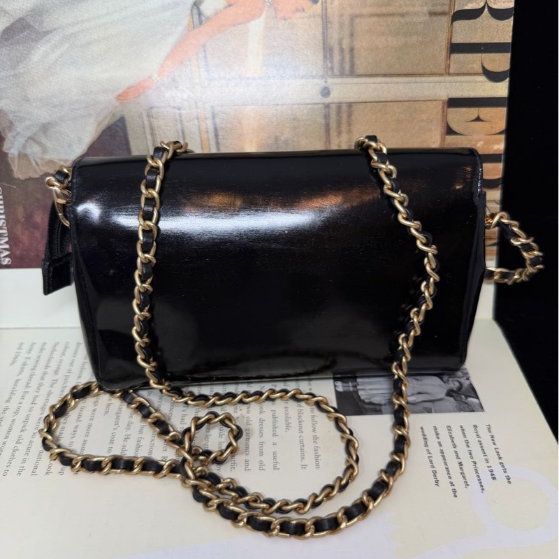 香奈兒 黑色皮革 漆皮皮革 連鏡子小包 化妝包 鏈條 chanel WOC / 側背包/斜背包-13