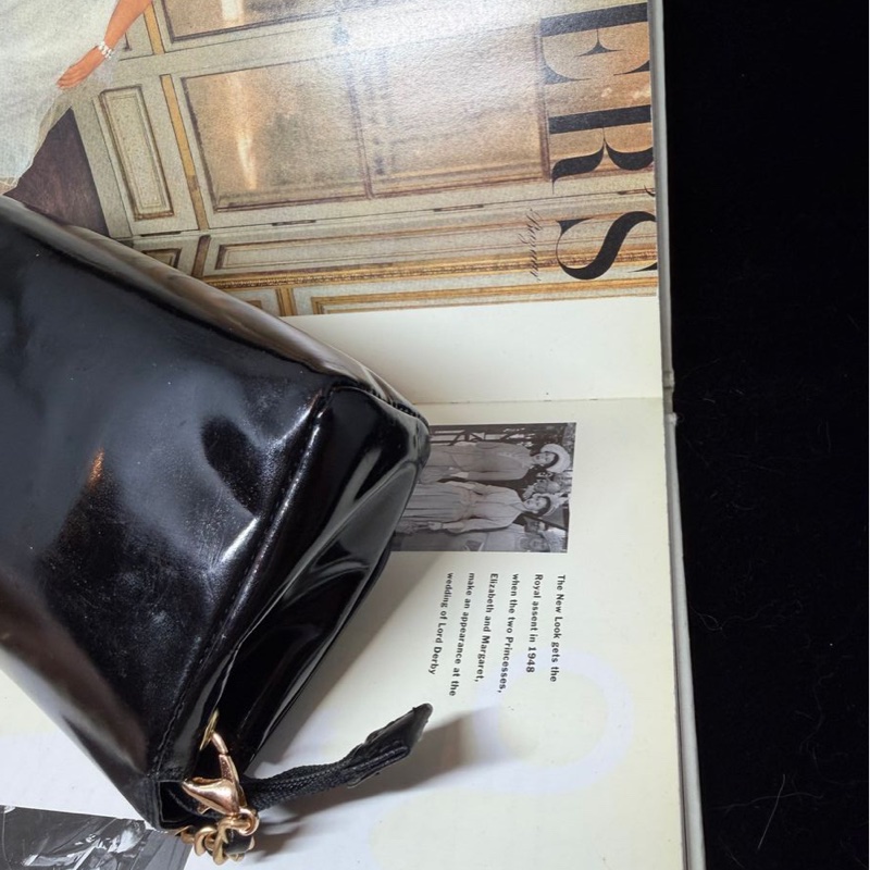 香奈兒 黑色皮革 漆皮皮革 連鏡子小包 化妝包 鏈條 chanel WOC / 側背包/斜背包-14