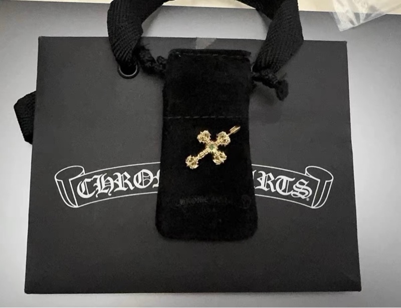 Chrome hearts 22k 綠寶石火焰十字架 克羅心-1