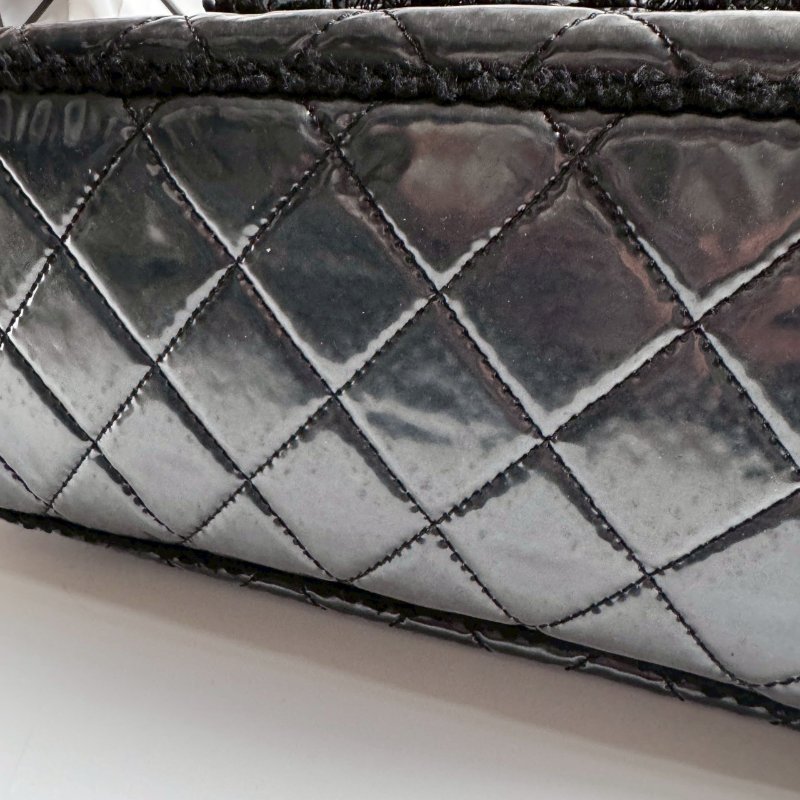 🎊絕版款式 Chanel 黑色透明大雙C毛絨肩背包-5