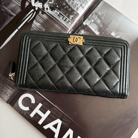❤️‍🔥個性百搭款 CHANEL Boy 系列拉鍊長夾