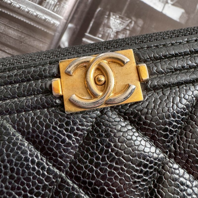 ❤️‍🔥個性百搭款 CHANEL Boy 系列拉鍊長夾-1