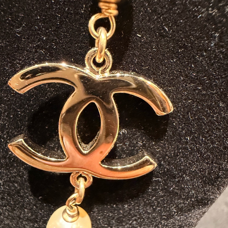 Chanel 的淡金水鑽珍珠吊飾長項鍊雙C數字5星星愛心-4