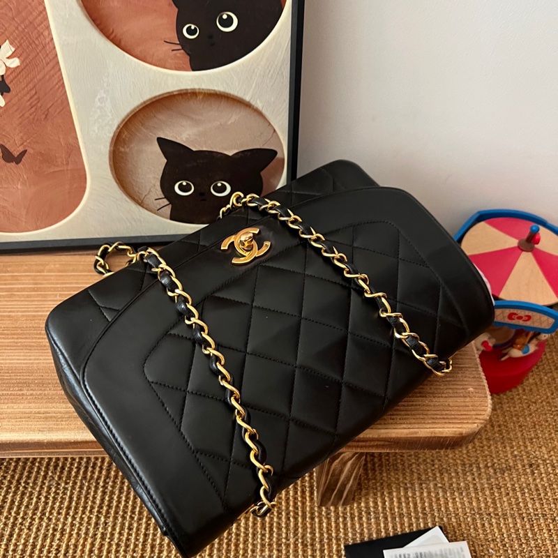 ✨Chanel vintage 黑金羊皮黛妃包 菱格飽滿 很漂亮😍-2