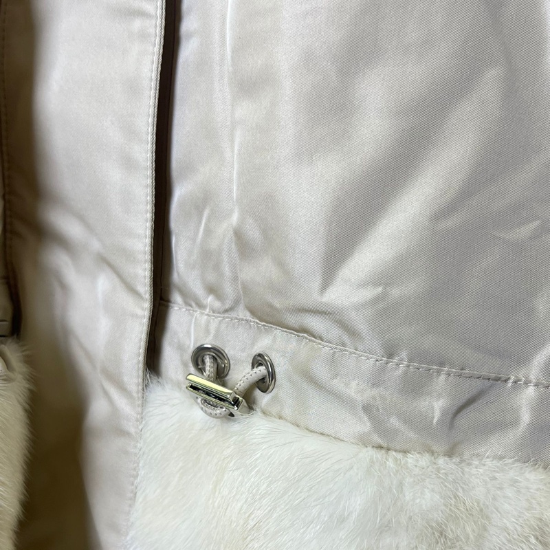 Loro Piana 皮毛一體訂製外套 原價十萬-3