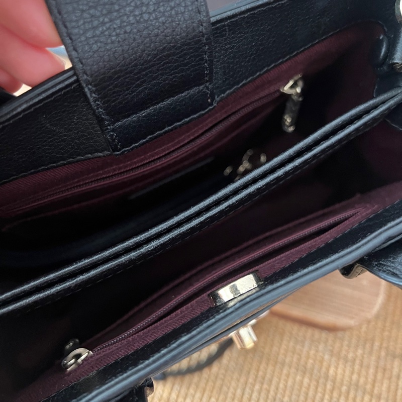 ✨Chanel 黑金荔枝皮 mini Kelly 2way 超級可愛☺️-11