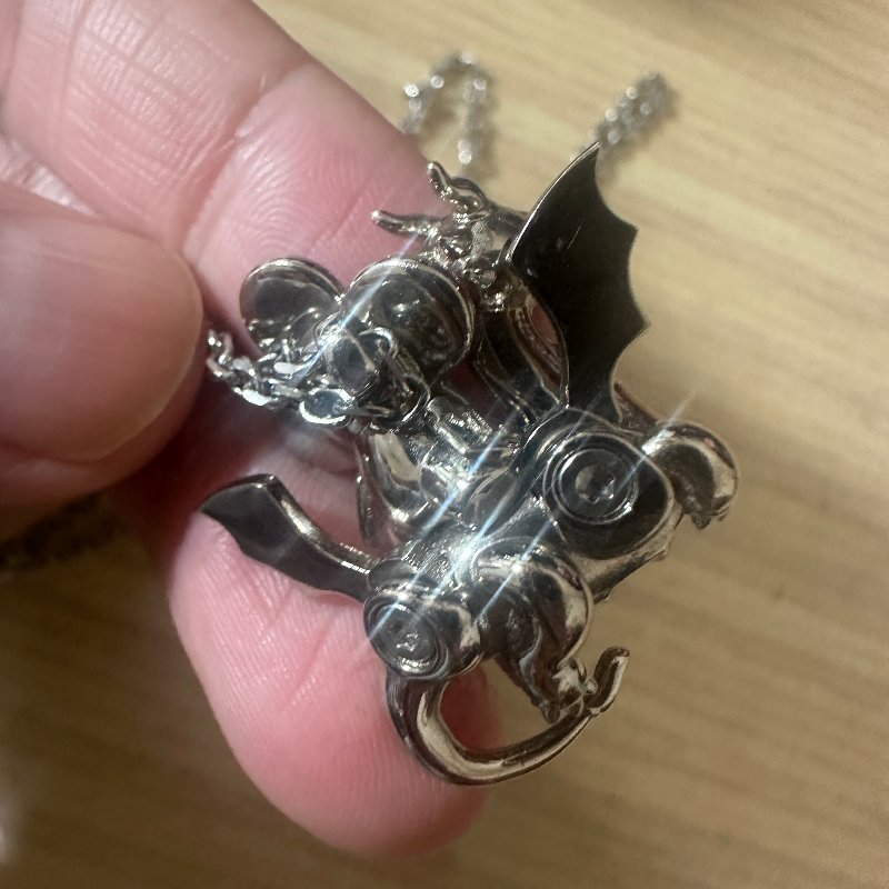 (有購買證明)Louis Vuitton龍年限量項鍊-1