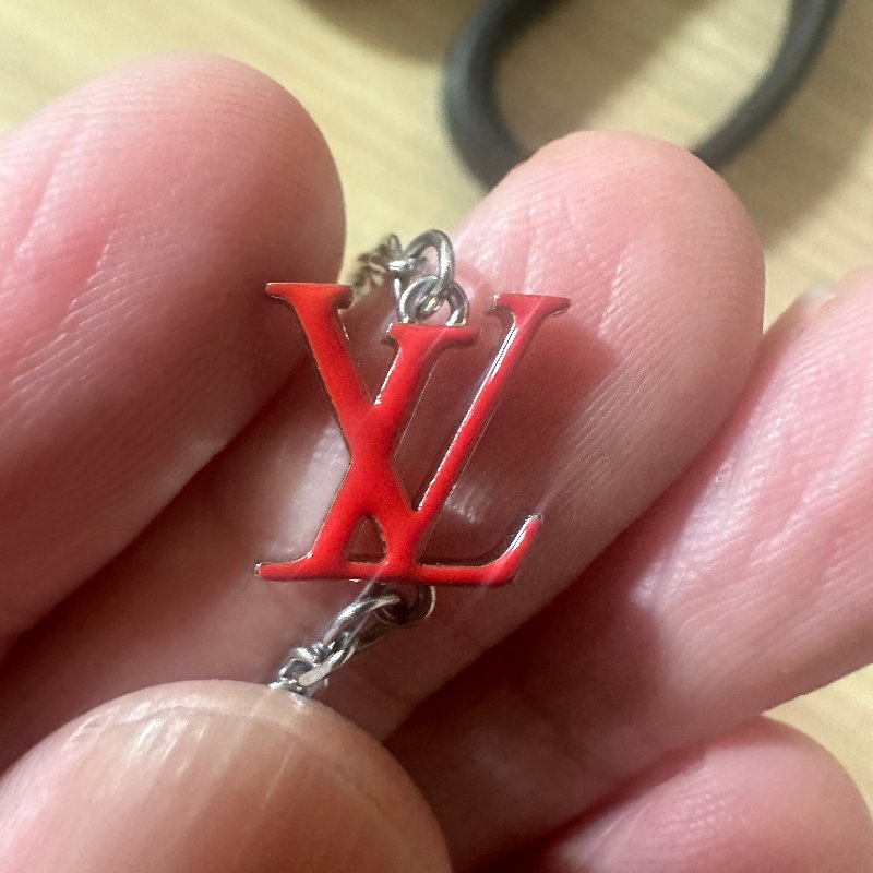 (有購買證明)Louis Vuitton龍年限量項鍊-12