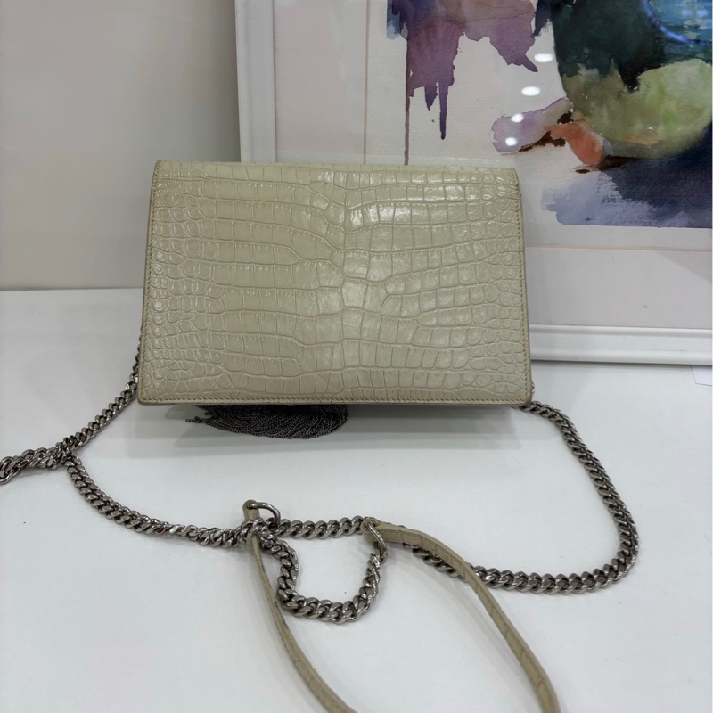 YSL 聖羅蘭 白銀鱷魚壓花kate鏈包 尺寸19*4*12-1