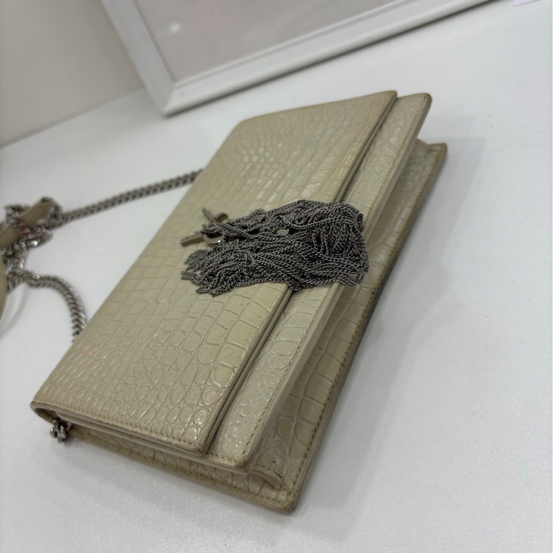 YSL 聖羅蘭 白銀鱷魚壓花kate鏈包 尺寸19*4*12-4