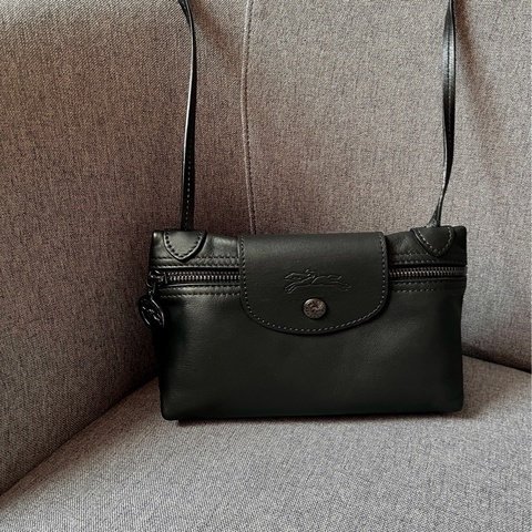莉亞精品♡Longchamp 斜背包 黑 二手