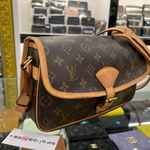 東區正精品㊣LOUIS VUITTON LV M42250 老花單面馬鞍包翻蓋斜背包 RZ6390-1