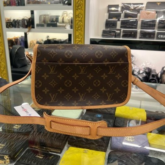 東區正精品㊣LOUIS VUITTON LV M42250 老花單面馬鞍包翻蓋斜背包 RZ6390-4