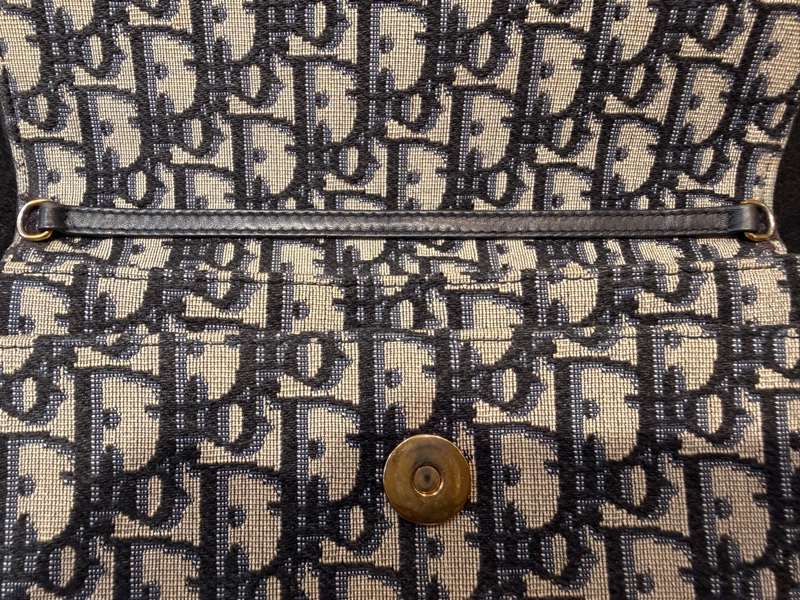 Dior saddle 藍色老花WOC斜背鏈條包-42