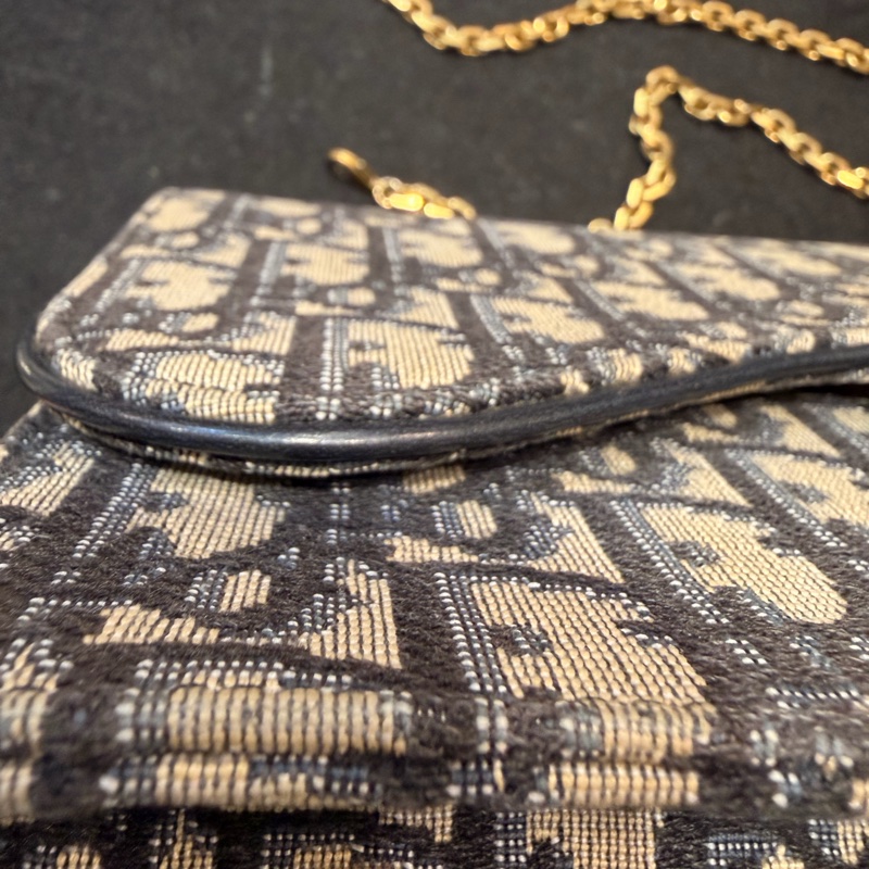 Dior saddle 藍色老花WOC斜背鏈條包-48