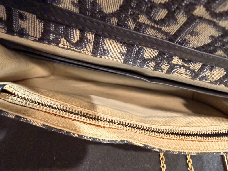 Dior saddle 藍色老花WOC斜背鏈條包-57