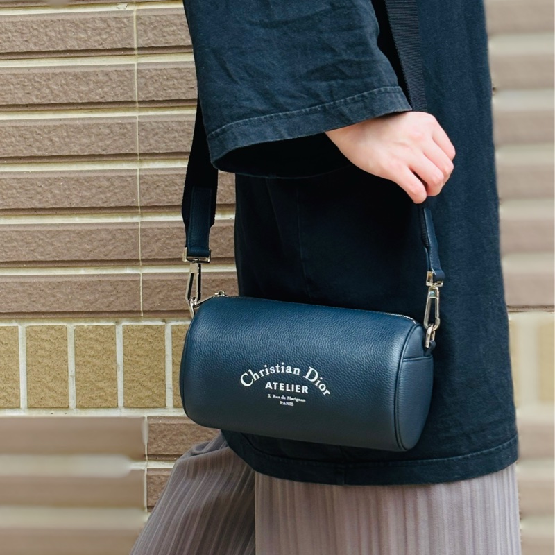 🔥質感好看 Christian Dior 迪奧 圓筒 巴比龍 深藍肩背/ 斜背包-2