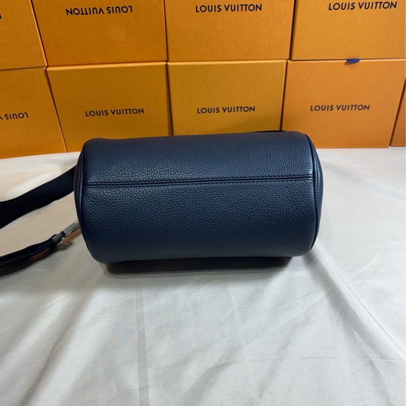 🔥質感好看 Christian Dior 迪奧 圓筒 巴比龍 深藍肩背/ 斜背包-3