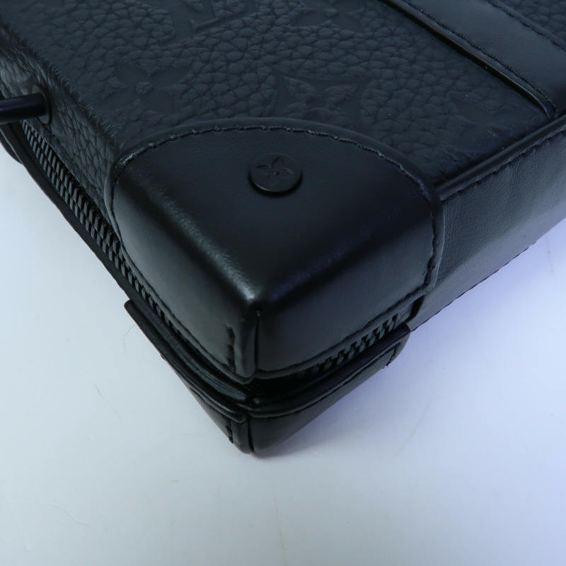 LOUIS VUITTON Monogram Taurillon Soft Trunk肩背袋-9