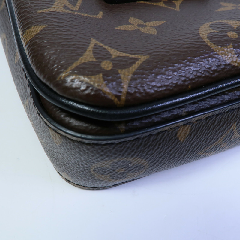 LOUIS VUITTON Monogram S-Lock Vertical肩背袋-7