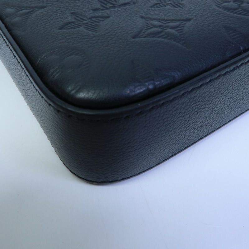 LOUIS VUITTON Monogram Shadow Trio Messenger肩背袋-13