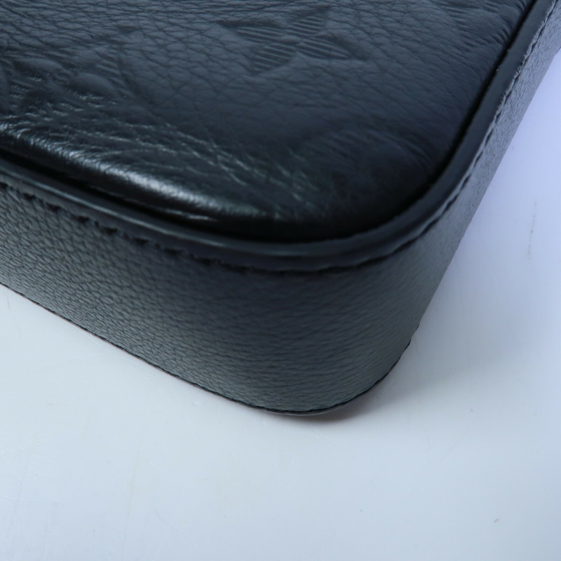 LOUIS VUITTON Monogram Shadow Trio Messenger肩背袋-16