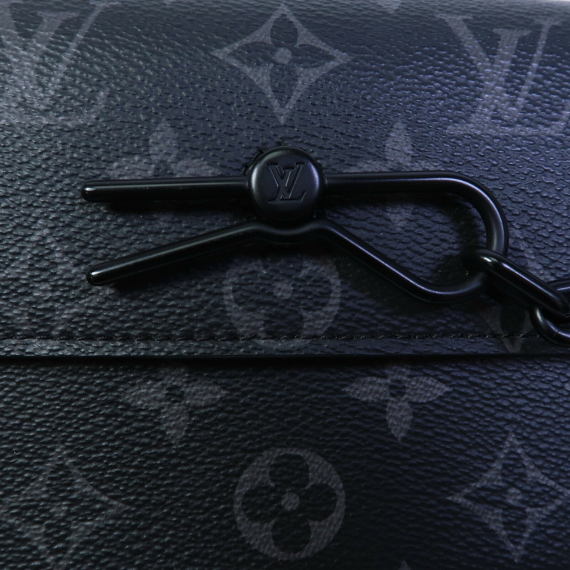 LOUIS VUITTON Monogram Eclipse Steamer Wearable Wallet肩背袋-5