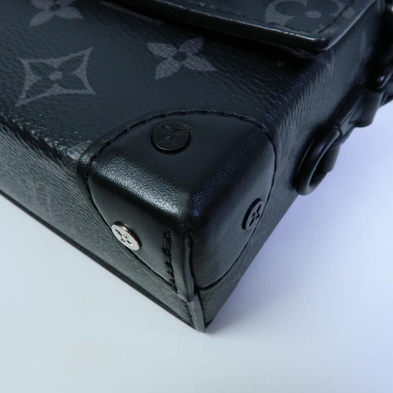 LOUIS VUITTON Monogram Eclipse Steamer Wearable Wallet肩背袋-9