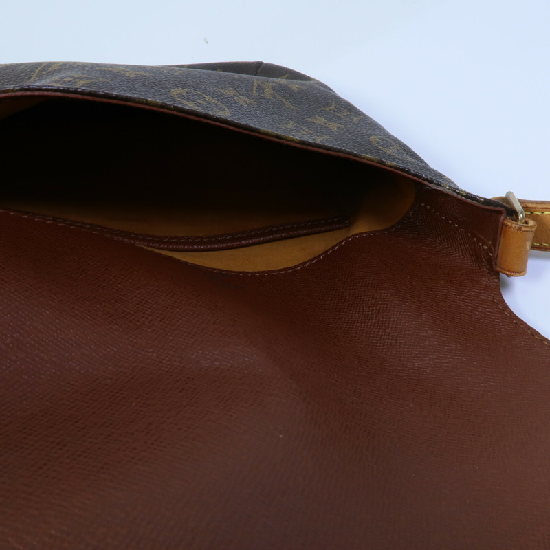 LOUIS VUITTON Monogram Musette肩背袋-4