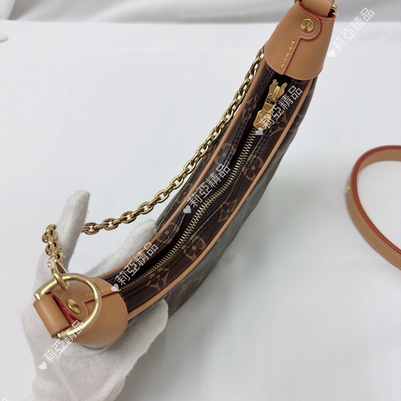 莉亞精品♡ Lv 彎月包 二手美包-4
