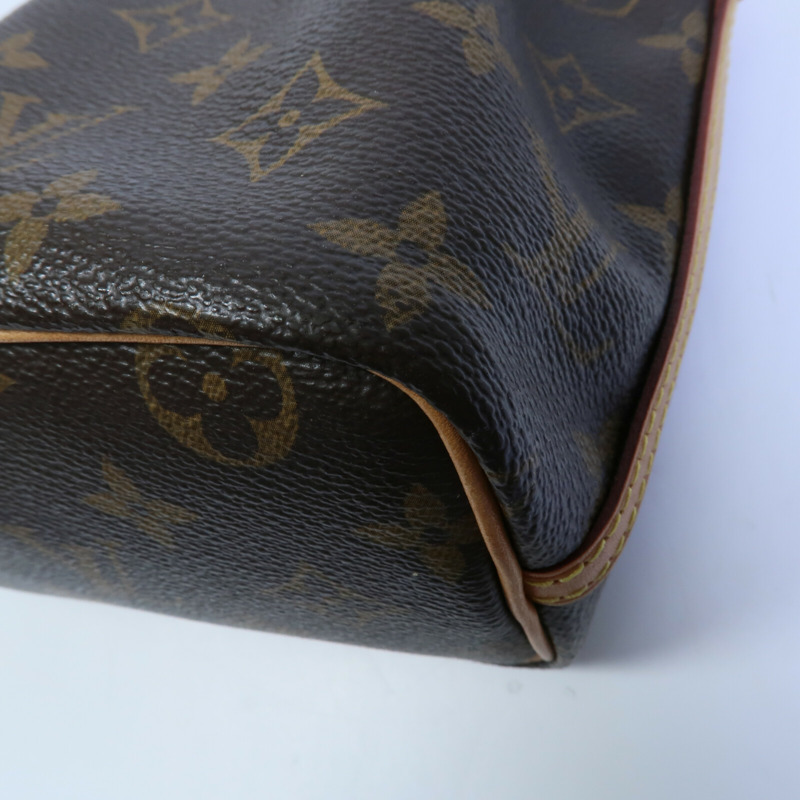 LOUIS VUITTON Monogram Nano Noe肩背袋-9