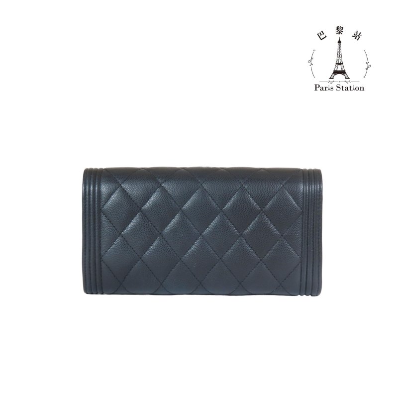 【巴黎站二手名牌專賣】＊現貨＊CHANEL 真品＊黑色荔枝皮革金BOY釦式長夾-1