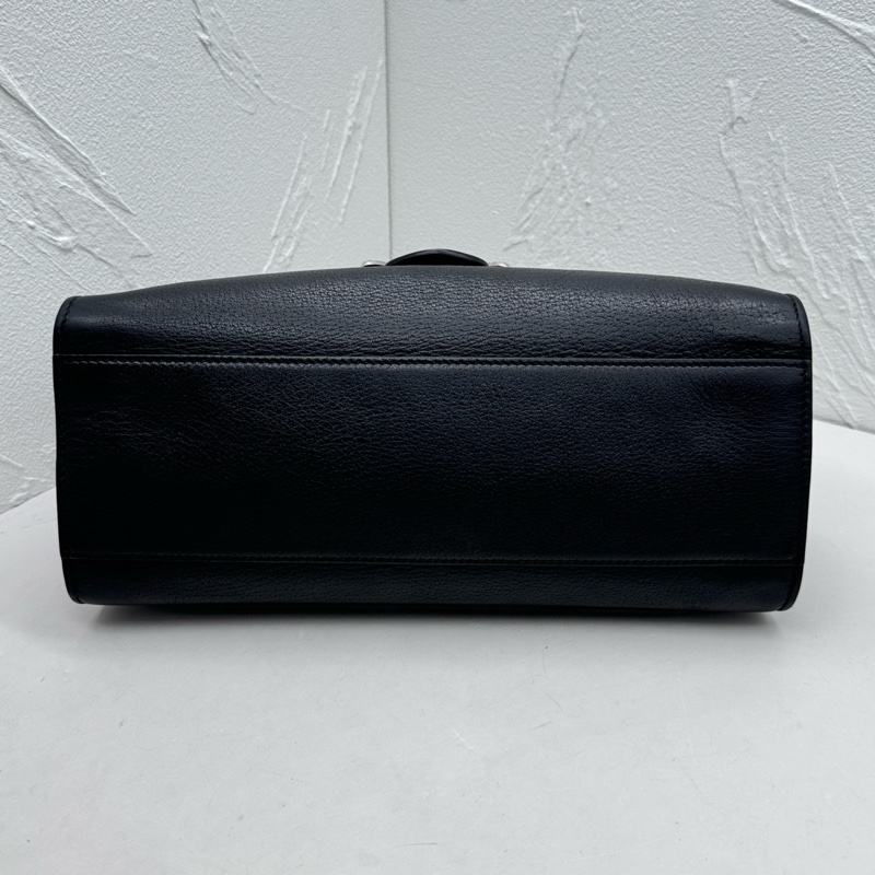 Gucci古馳totem中號黑色全皮蝴蝶鑽扣單肩斜挎手提包-6