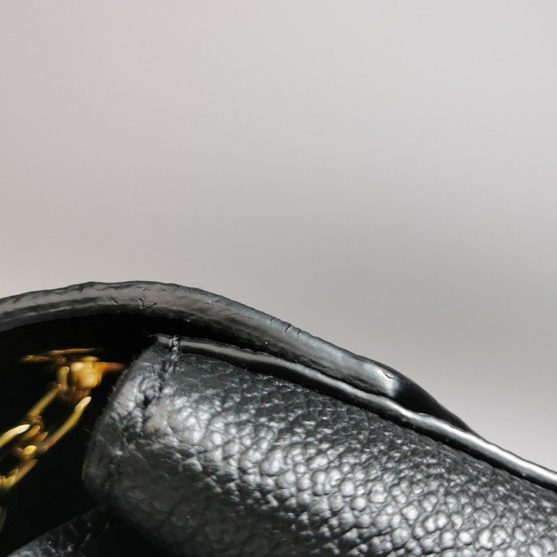 Louis Vuitton (LV) Vavin小號牛皮壓花純色鎖扣單肩包-20