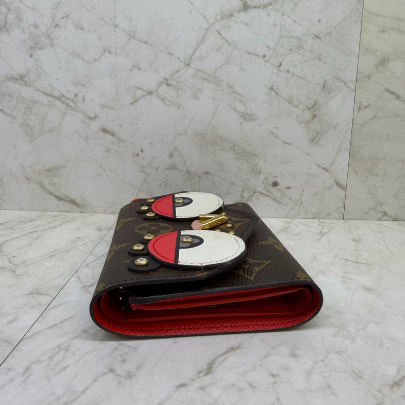 LV VICTORINE紅色白水鑽貓頭鷹短夾-2