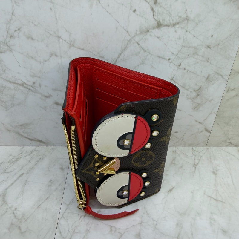 LV VICTORINE紅色白水鑽貓頭鷹短夾-4