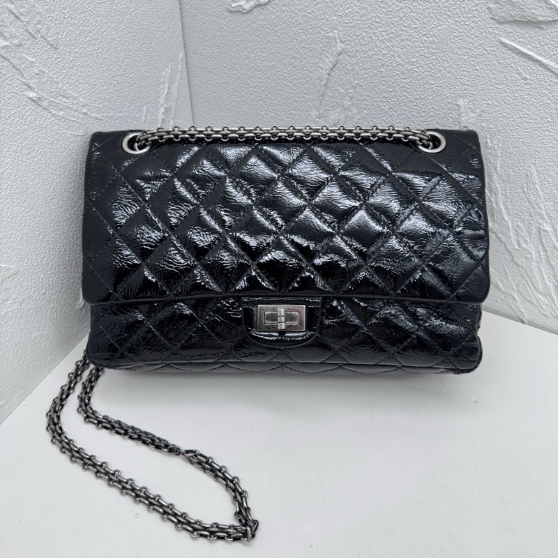 Chanel香奈兒2.55中號黑銀漆皮雙蓋單肩斜挎鏈條包-0