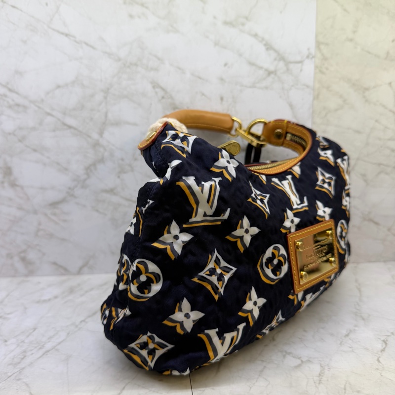 LV藍色幻影郵輪HOBO手提腋下包-1