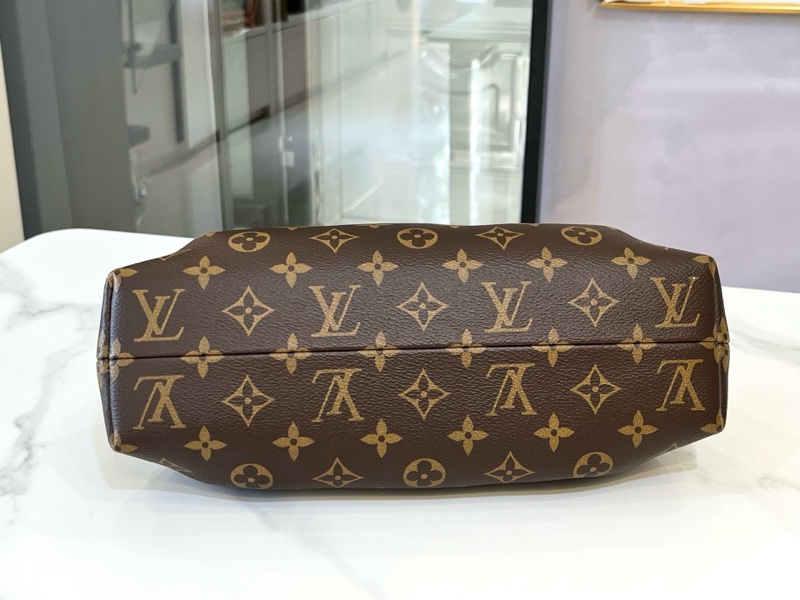 閒置新 LV 路易威登 ss23 醫生包 復古雲朵包 巴黎時裝周走秀款 腋下單肩 高級-7