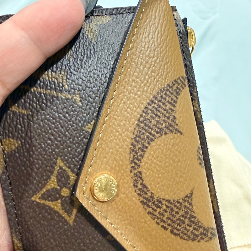Louis Vuitton Recto Verso 絕版老花 卡片零錢包 近全新 狀況良好-10