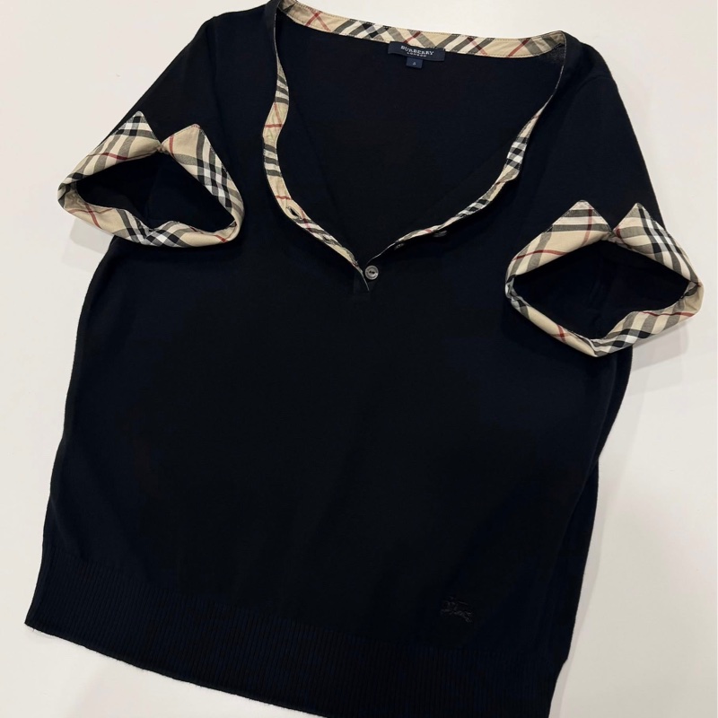 BURBERRY 倫敦 黑色反褶格紋袖戰馬針織上衣-6