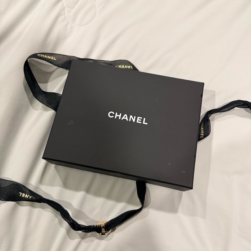 Chanel 19 mini 三折短夾 全新 黑銀 保卡款-13