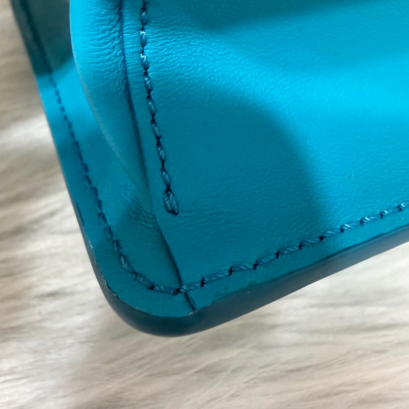 TOD'S TIMELESS 湖水藍 全皮 金釦 肩背包 斜背包 方包-12