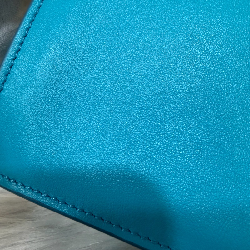 TOD'S TIMELESS 湖水藍 全皮 金釦 肩背包 斜背包 方包-23