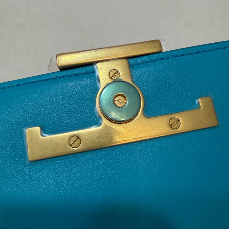 TOD'S TIMELESS 湖水藍 全皮 金釦 肩背包 斜背包 方包-26