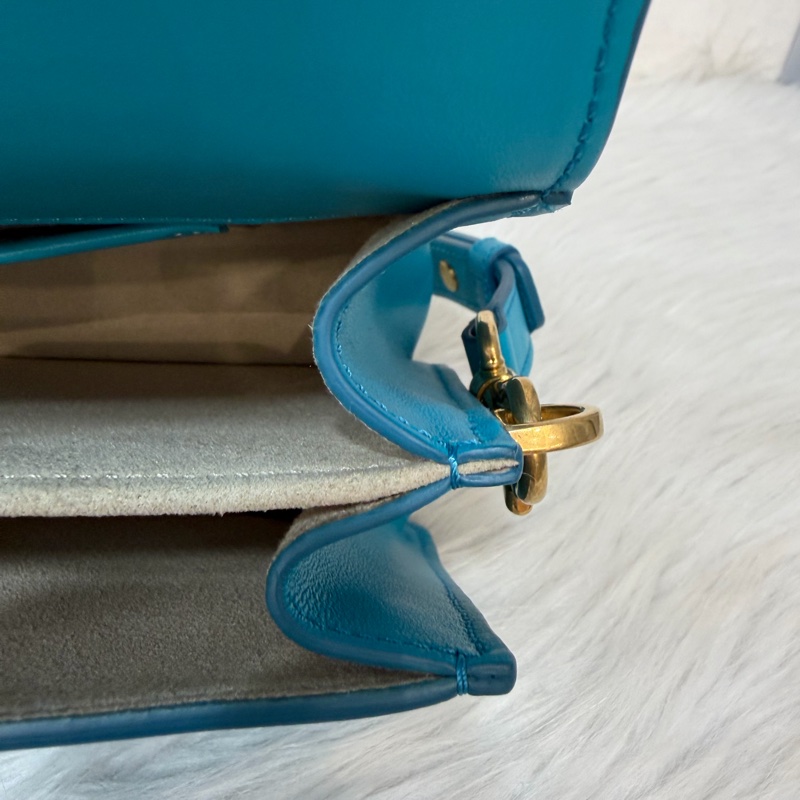 TOD'S TIMELESS 湖水藍 全皮 金釦 肩背包 斜背包 方包-32