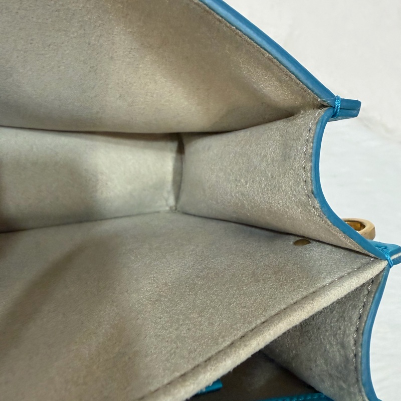 TOD'S TIMELESS 湖水藍 全皮 金釦 肩背包 斜背包 方包-40