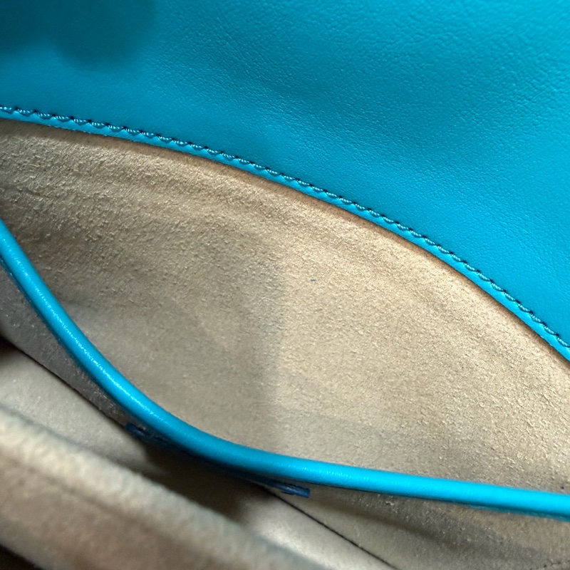 TOD'S TIMELESS 湖水藍 全皮 金釦 肩背包 斜背包 方包-49